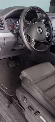 VOLKSWAGEN-AMAROK-2023