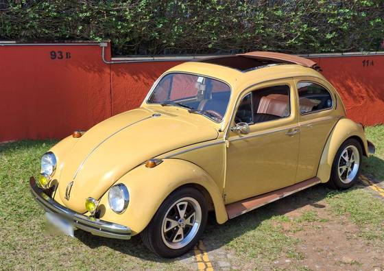 VOLKSWAGEN FUSCA 1.3 L 8V GASOLINA 2P MANUAL