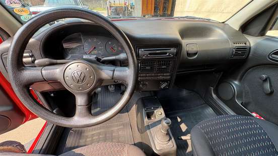 VOLKSWAGEN-GOL-1.0 MI CITY 8V FLEX 4P MANUAL G.III VOLKSWAGEN-GOL-2005