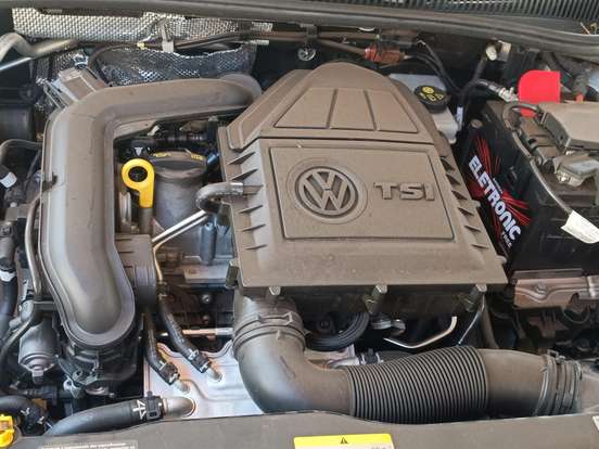 VOLKSWAGEN-NIVUS-1.0 200 TSI TOTAL FLEX COMFORTLINE AUTOMÁTICO VOLKSWAGEN-NIVUS-2021
