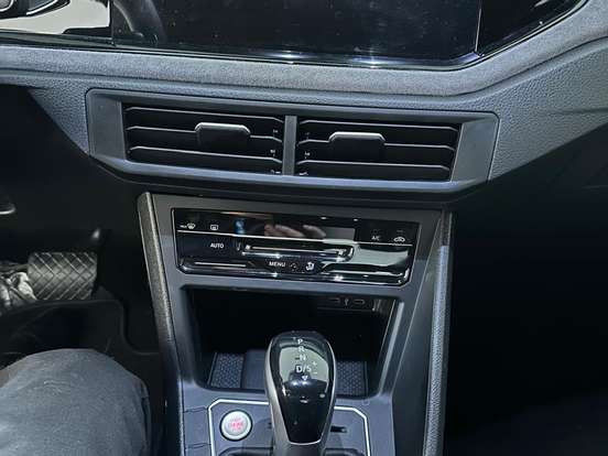VOLKSWAGEN-VIRTUS-1.4 250 TSI EXCLUSIVE AUTOMÁTICO VOLKSWAGEN-VIRTUS-2025