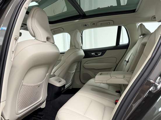 VOLVO-V60-2.0 T5 GASOLINA MOMENTUM GEARTRONIC VOLVO-V60-2019