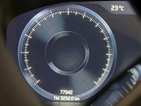 VOLVO-XC40-2.0 T4 GASOLINA MOMENTUM GEARTRONIC VOLVO-XC40-2020