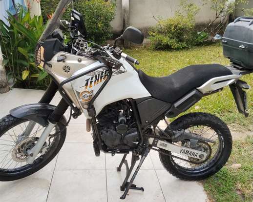 YAMAHA-XTZ 250 TÉNÉRÉ-2015