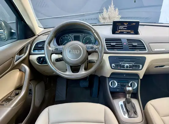 AUDI-Q3-2014