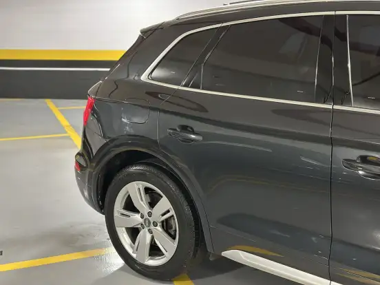 AUDI-Q5-2019