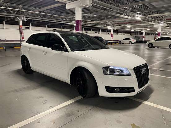 AUDI-A3-2011