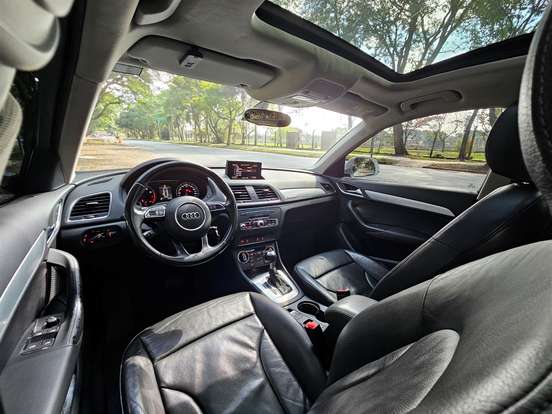 AUDI-Q3-2015