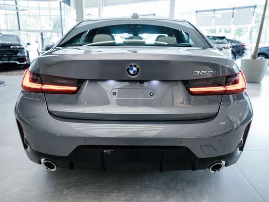 BMW-320i-2.0 16V TURBO FLEX M SPORT AUTOMÁTICO BMW-320i-2026