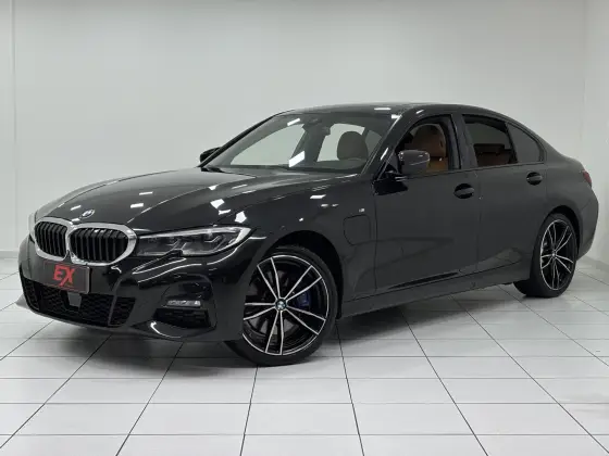 BMW 330e 2.0 16V TURBO HÍBRIDO M SPORT AUTOMÁTICO