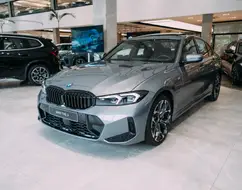 BMW 330e 2.0 16V TURBO HÍBRIDO M SPORT AUTOMÁTICO BMW 330e 2.0 16V TURBO HÍBRIDO M SPORT AUTOMÁTICO