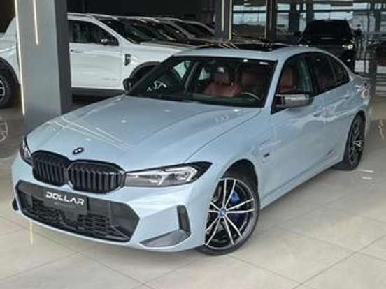 BMW-330e-2.0 16V TURBO HÍBRIDO M SPORT AUTOMÁTICO BMW-330e-2022