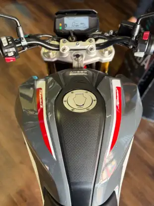 BMW-G 310 R-2022