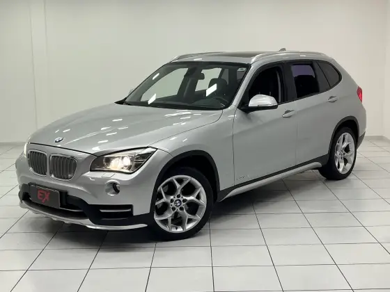 BMW X1 2.0 16V TURBO ACTIVEFLEX SDRIVE20I X-LINE 4P AUTOMÁTICO