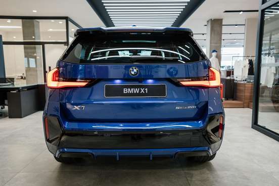 BMW-X1-2025