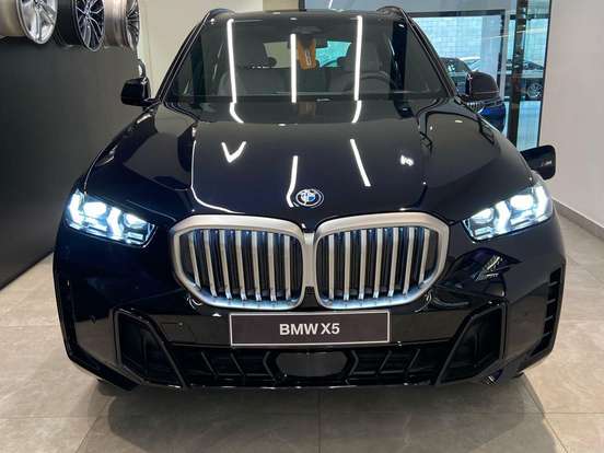 BMW-X5-3.0 I6 TURBO HÍBRIDO XDRIVE50E M SPORT AUTOMÁTICO BMW-X5-2025