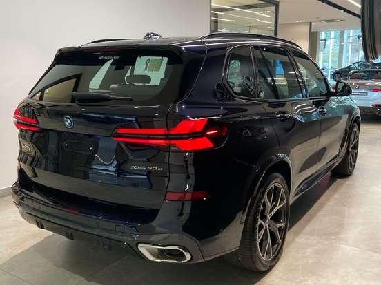 BMW-X5-3.0 I6 TURBO HÍBRIDO XDRIVE50E M SPORT AUTOMÁTICO BMW-X5-2025