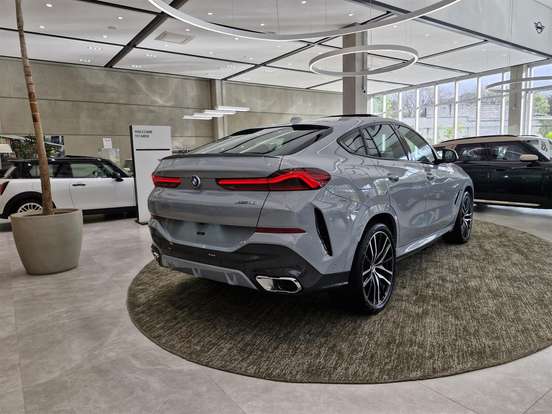 BMW-X6-3.0 TWINPOWER GASOLINA XDRIVE40I M SPORT AUTOMÁTICO BMW-X6-2025