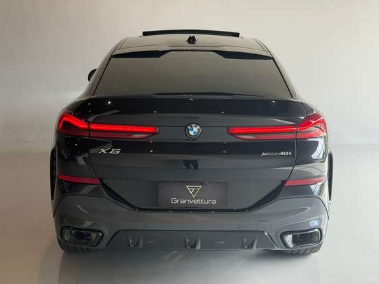 BMW-X6-2025
