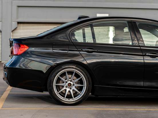 BMW-320i-2.0 SPORT GP 16V TURBO ACTIVE FLEX 4P AUTOMÁTICO BMW-320i-2014