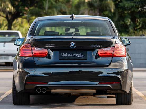 BMW-320i-2.0 SPORT GP 16V TURBO ACTIVE FLEX 4P AUTOMÁTICO BMW-320i-2014