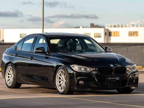 BMW-320i-2.0 SPORT GP 16V TURBO ACTIVE FLEX 4P AUTOMÁTICO BMW-320i-2014