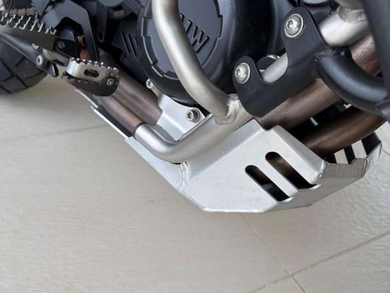 BMW-F 800 GS ADVENTURE BMW-F 800 GS ADVENTURE-2016