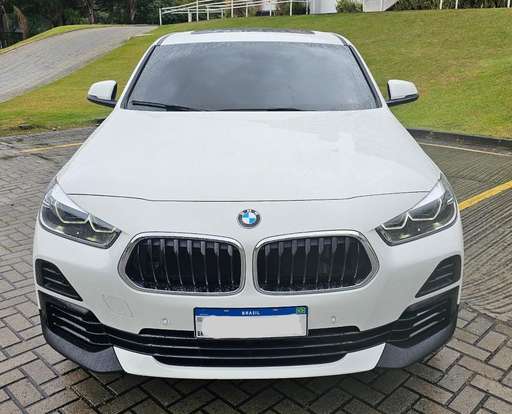 BMW-X2-2021