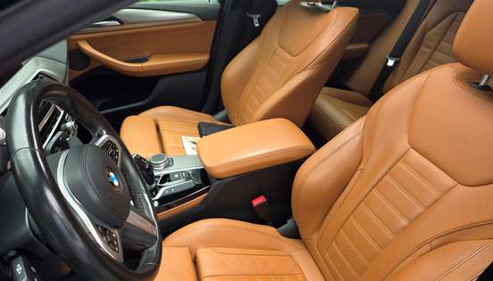 BMW-X4-2020
