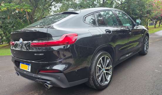 BMW-X4-2020
