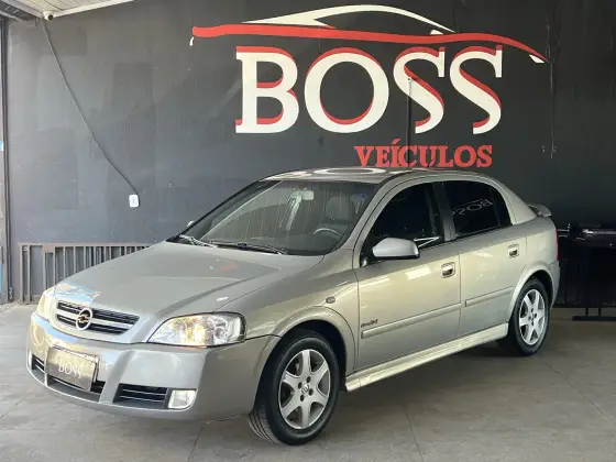 CHEVROLET ASTRA 2.0 MPFI COMFORT 8V FLEX 4P MANUAL CHEVROLET ASTRA 2.0 MPFI COMFORT 8V FLEX 4P MANUAL