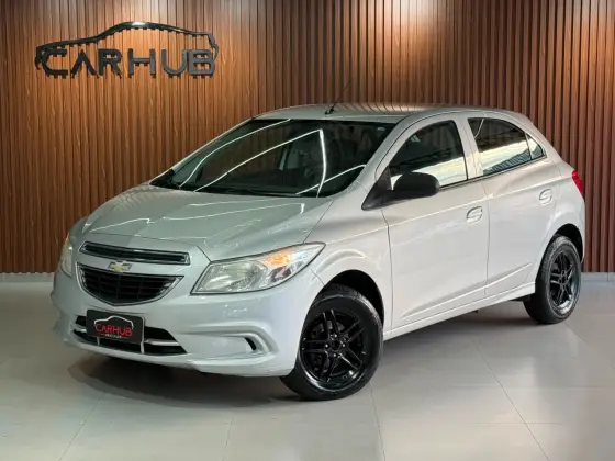 CHEVROLET ONIX 1.0 MPFI LT 8V FLEX 4P MANUAL CHEVROLET ONIX 1.0 MPFI LT 8V FLEX 4P MANUAL