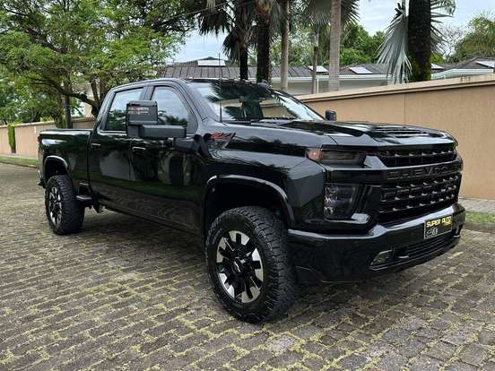 CHEVROLET-SILVERADO-2021