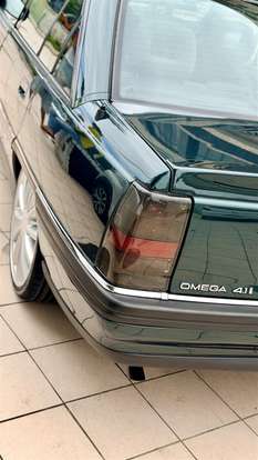 CHEVROLET-OMEGA-1996
