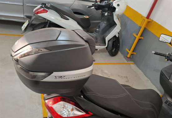DAFRA-MAXSYM 400i-2021