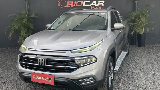 FIAT TORO 1.3 TURBO 270 FLEX FREEDOM AT6 FIAT TORO 1.3 TURBO 270 FLEX FREEDOM AT6
