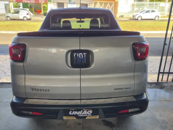 FIAT-TORO-1.8 16V EVO FLEX ENDURANCE AT6 FIAT-TORO-2019