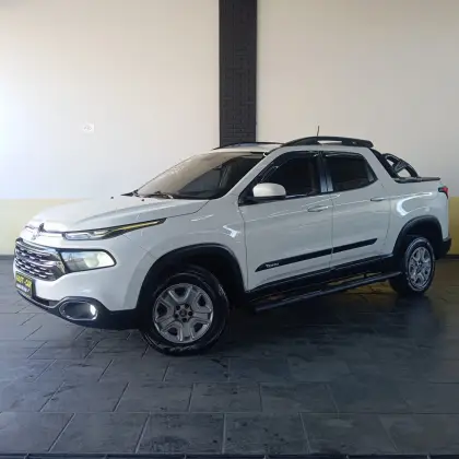 FIAT TORO 1.8 16V EVO FLEX FREEDOM AT6 FIAT TORO 1.8 16V EVO FLEX FREEDOM AT6