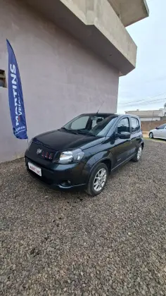 FIAT UNO 1.4 EVO SPORTING 8V FLEX 4P MANUAL FIAT UNO 1.4 EVO SPORTING 8V FLEX 4P MANUAL