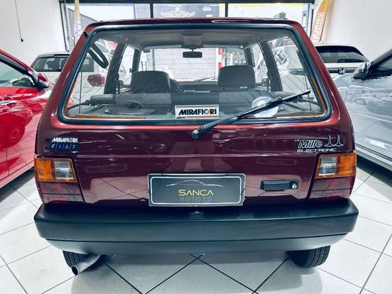 FIAT-UNO-1.0 MILLE ELETRONIC 8V GASOLINA 2P MANUAL FIAT-UNO-1994