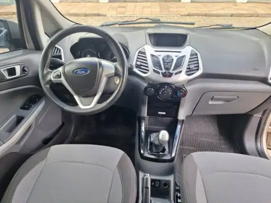 FORD-ECOSPORT-2012