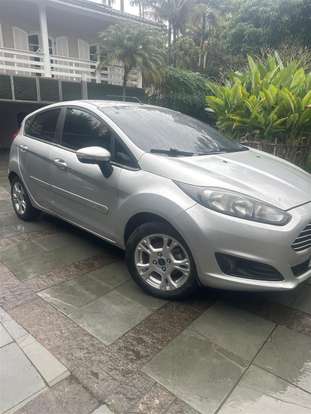 FORD-FIESTA-2016