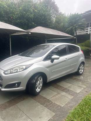 FORD-FIESTA-2016