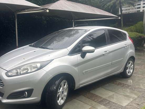 FORD-FIESTA-1.6 SE HATCH 16V FLEX 4P POWERSHIFT FORD-FIESTA-2016