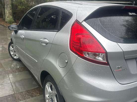 FORD-FIESTA-1.6 SE HATCH 16V FLEX 4P POWERSHIFT FORD-FIESTA-2016