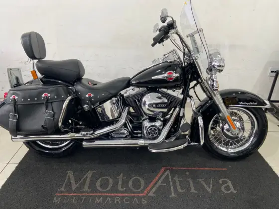 HARLEY-DAVIDSON SOFTAIL HERITAGE CLASSIC HARLEY-DAVIDSON SOFTAIL HERITAGE CLASSIC