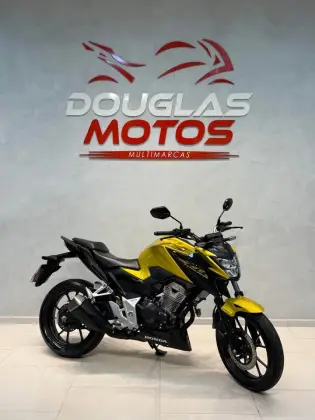 HONDA CB 300F TWISTER CBS HONDA CB 300F TWISTER CBS