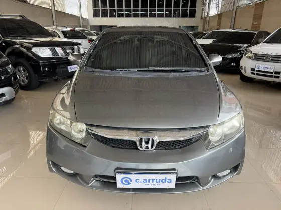 HONDA CIVIC 1.8 LXL 16V FLEX 4P AUTOMÁTICO HONDA CIVIC 1.8 LXL 16V FLEX 4P AUTOMÁTICO