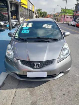 HONDA FIT 1.4 LX 16V FLEX 4P MANUAL HONDA FIT 1.4 LX 16V FLEX 4P MANUAL