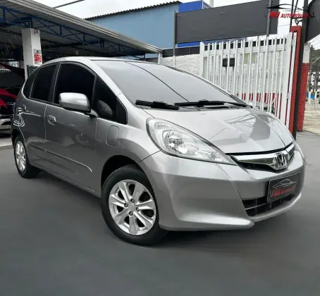 HONDA FIT 1.4 LX 16V FLEX 4P MANUAL HONDA FIT 1.4 LX 16V FLEX 4P MANUAL